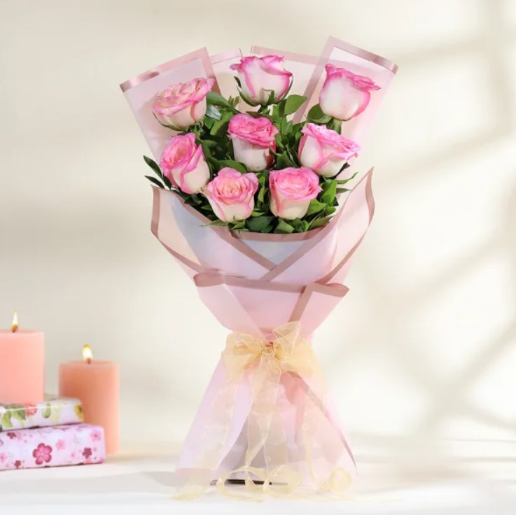 Blushing-Rose-Garden-Bouquet-1.jpg