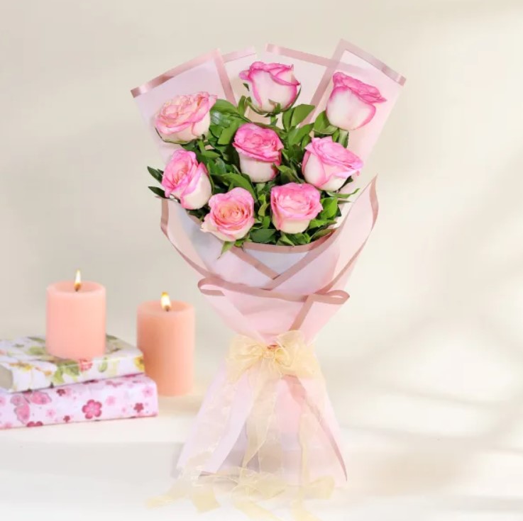 Blushing-Rose-Garden-Bouquet-2.jpg