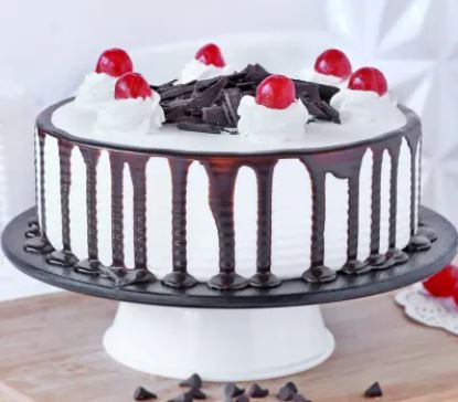 Cherried-Blackforest-Cake1.jpg