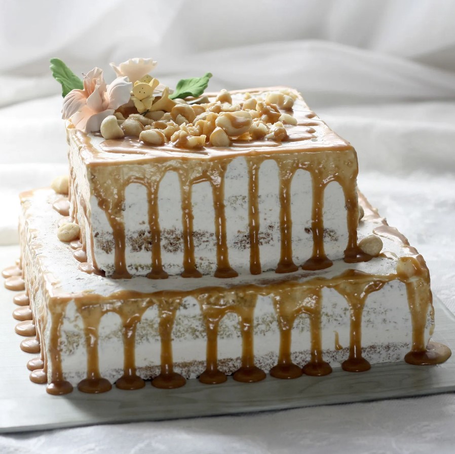 Golden-Chocolate-Tiered-Delight.jpg