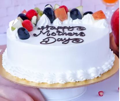 Healthy-Fruit-Cake-for-Mom1.jpg