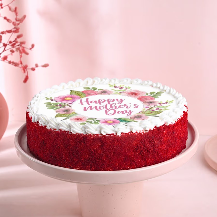 Memorable-Red-Velvet-Cake-for-Mom-1.jpg