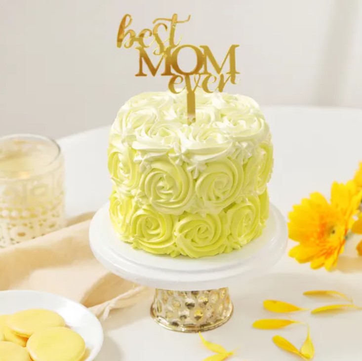 Moms-Everlasting-Love-Mini-Ombre-Cake-1.jpg