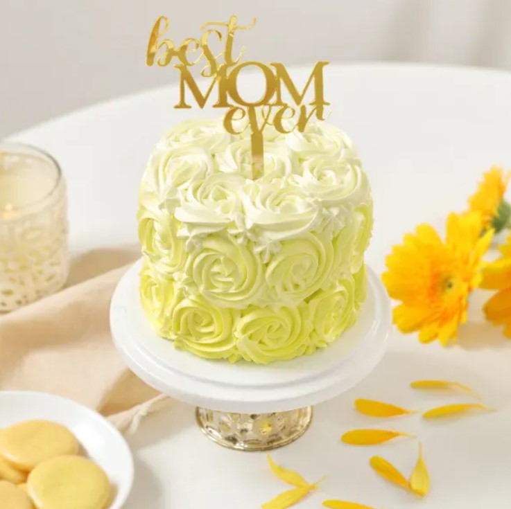 Moms-Everlasting-Love-Mini-Ombre-Cake-2.jpg