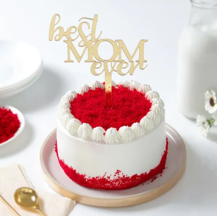 Moms-Velvet-Bliss-Cake.jpg