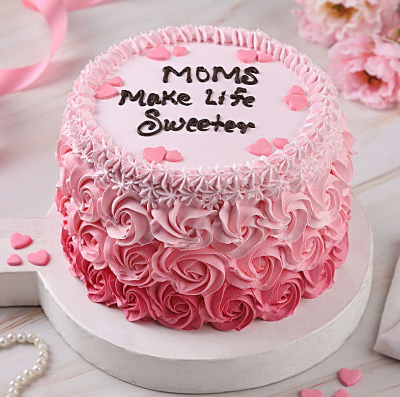 Mothers-Day-Sweet-Cream-Cake.jpg