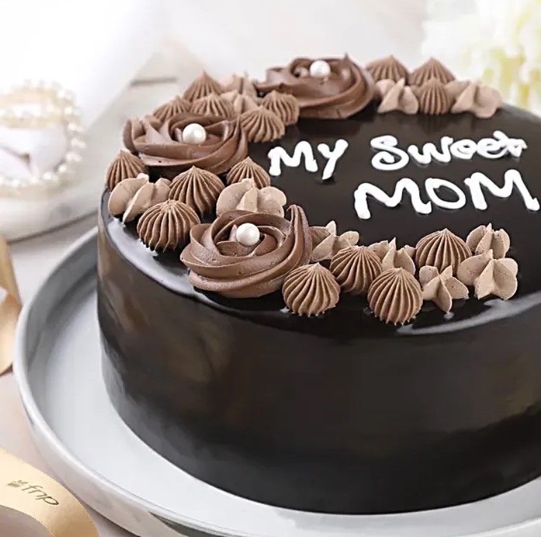 My-Sweet-Mom-Cream-Cake-1.jpg