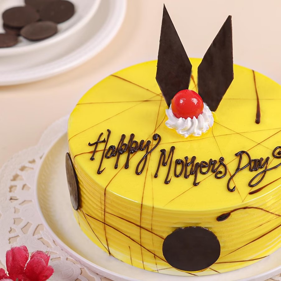 Tropical-Pineapple-Tribute-Cake-for-Mom.jpg