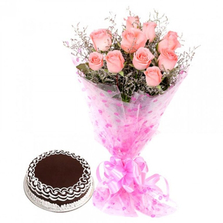 chocolate_cake_with_pink_roses-768x768-1.jpg