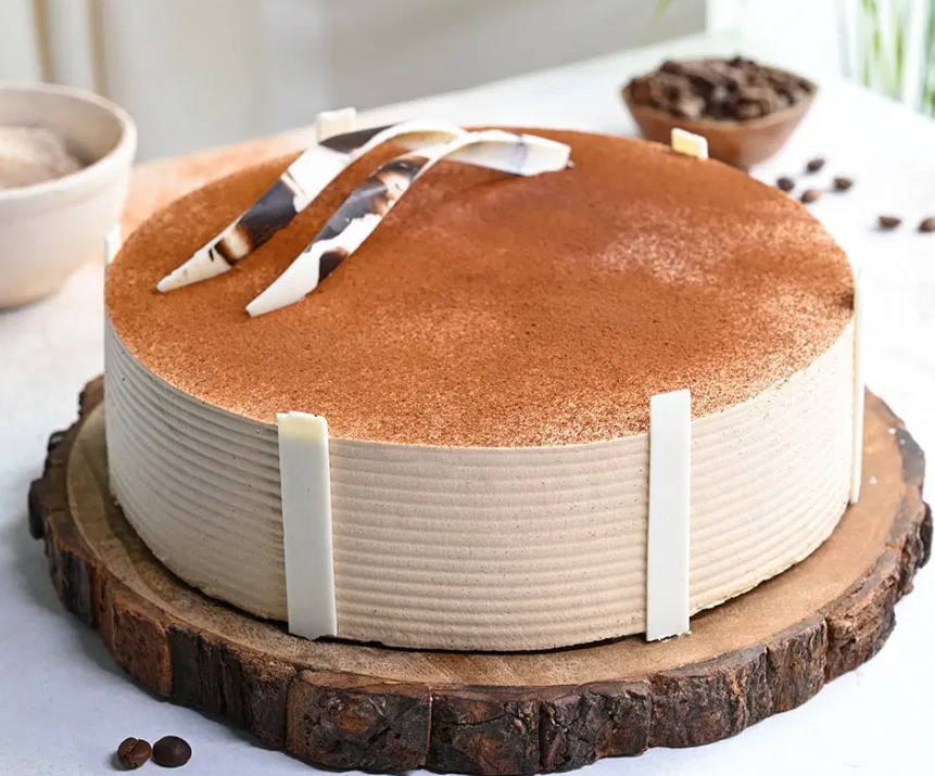 Screenshot 2024-12-21 145236 Indulgent Vanilla Latte Cake with Coffee and Vanilla Combination